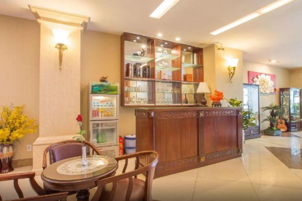 RedDoorz Premium White Lion Hotel Ho-Chi-Minh-Stadt Exterior foto