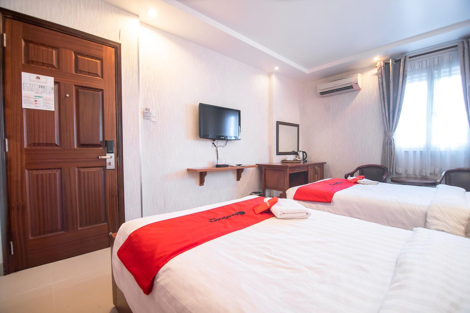 RedDoorz Premium White Lion Hotel Ho-Chi-Minh-Stadt Exterior foto