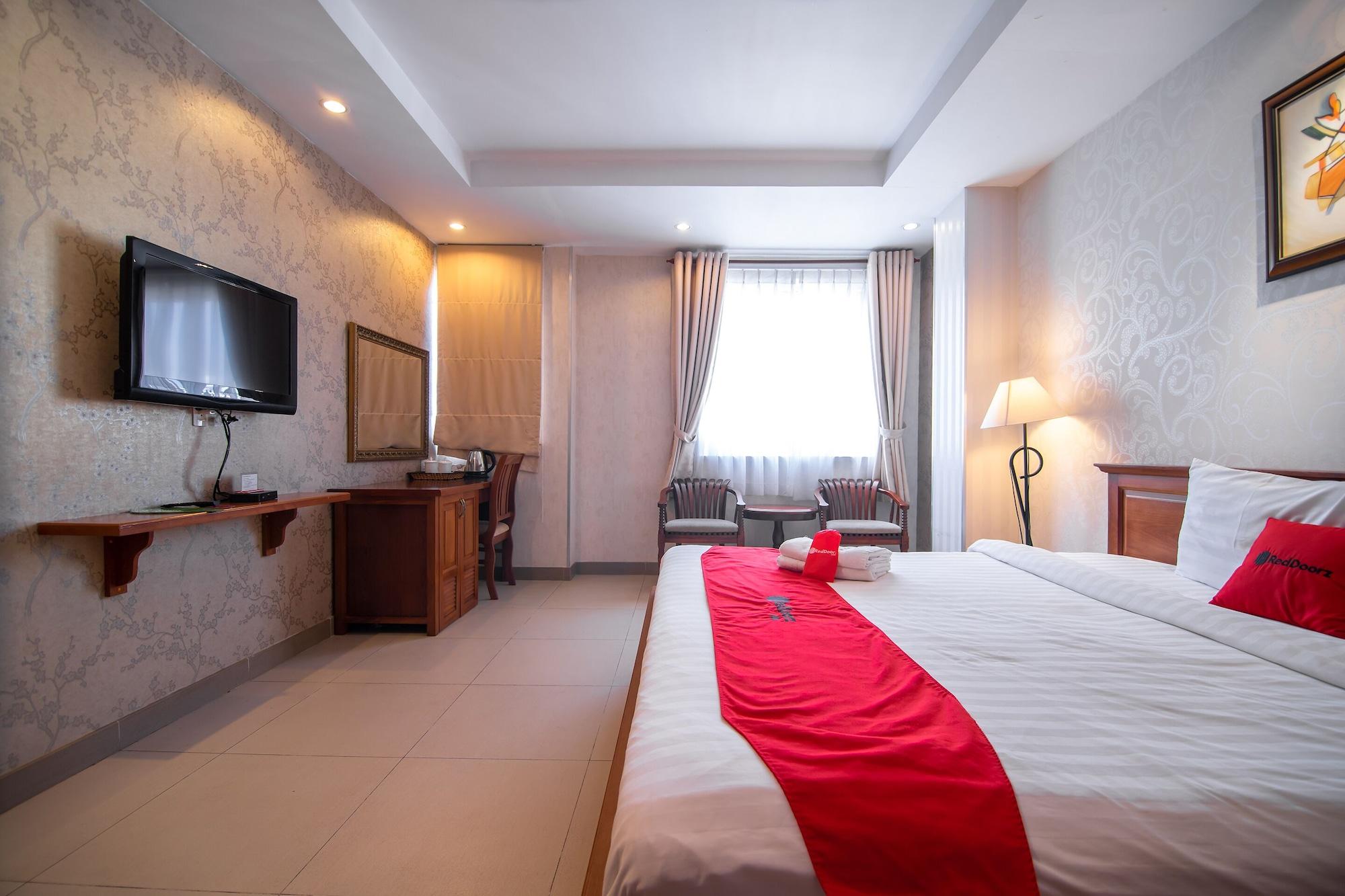 RedDoorz Premium White Lion Hotel Ho-Chi-Minh-Stadt Exterior foto