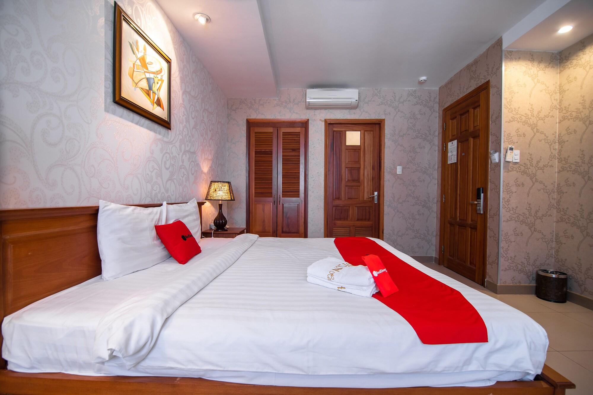 RedDoorz Premium White Lion Hotel Ho-Chi-Minh-Stadt Exterior foto