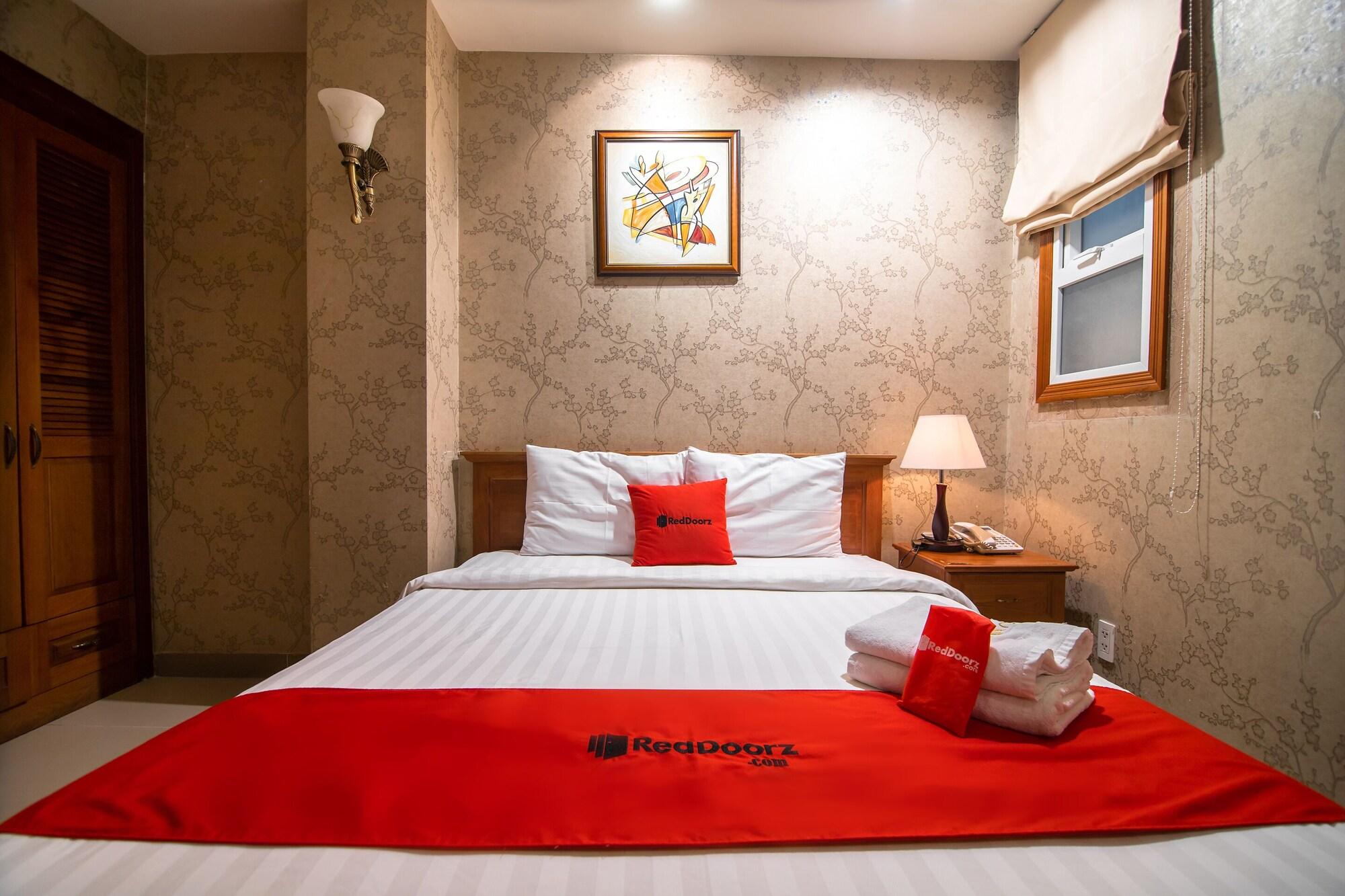 RedDoorz Premium White Lion Hotel Ho-Chi-Minh-Stadt Exterior foto