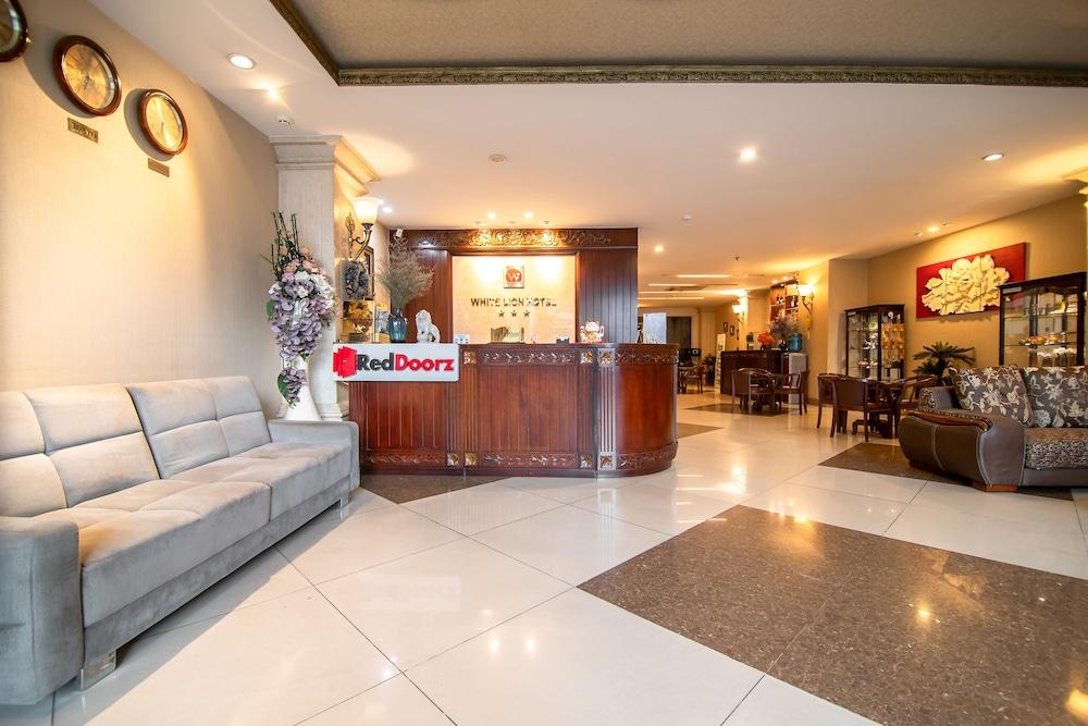 RedDoorz Premium White Lion Hotel Ho-Chi-Minh-Stadt Exterior foto