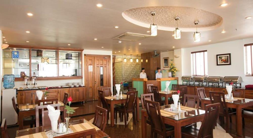 RedDoorz Premium White Lion Hotel Ho-Chi-Minh-Stadt Exterior foto