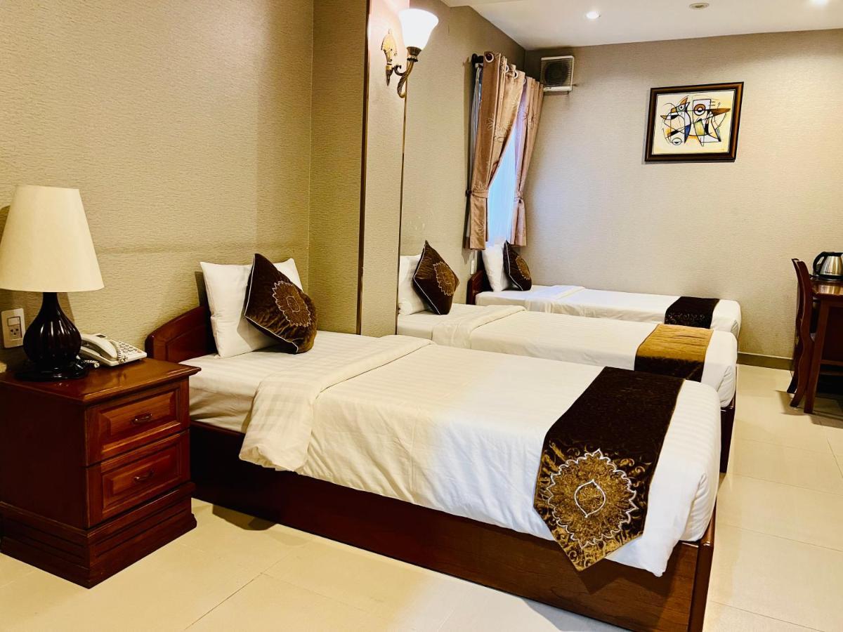 RedDoorz Premium White Lion Hotel Ho-Chi-Minh-Stadt Exterior foto