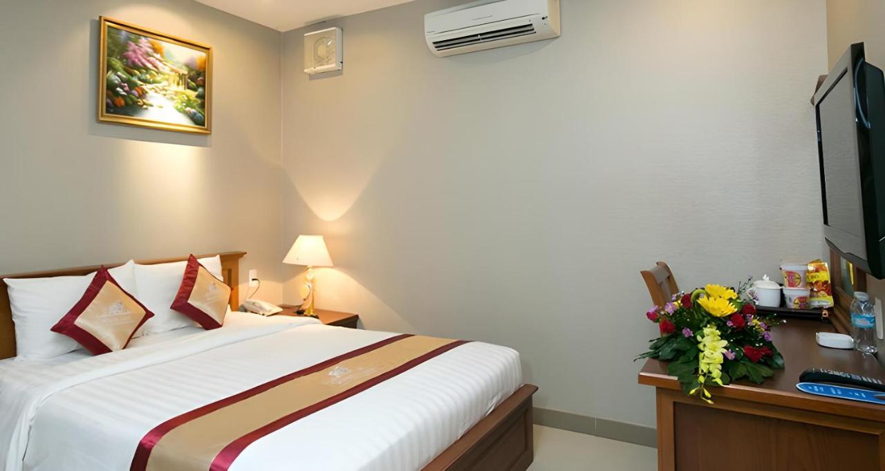 RedDoorz Premium White Lion Hotel Ho-Chi-Minh-Stadt Exterior foto