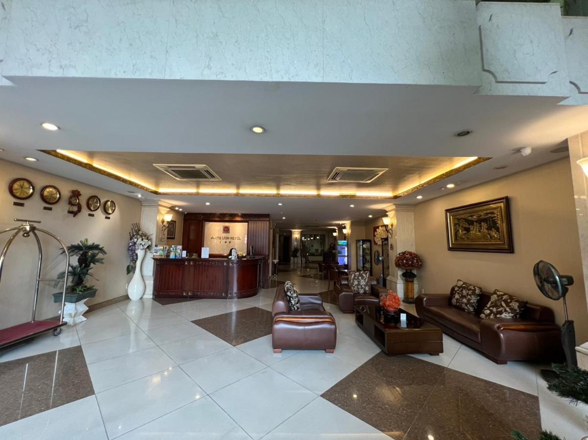 RedDoorz Premium White Lion Hotel Ho-Chi-Minh-Stadt Exterior foto