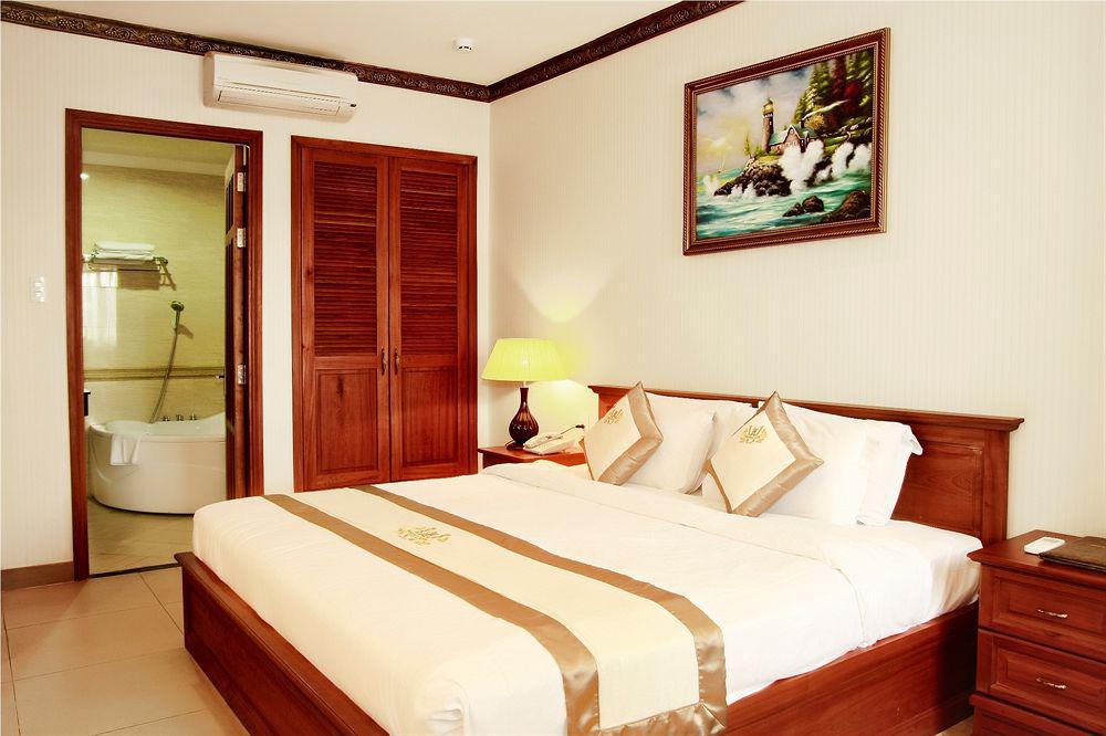 RedDoorz Premium White Lion Hotel Ho-Chi-Minh-Stadt Exterior foto